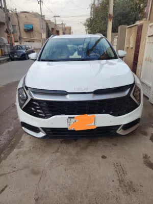 كيا سبورتج 2023 ابيض خليجي