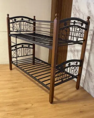 سرير طابقين  الشغل درجة اولى التوصيل فقط بغداد