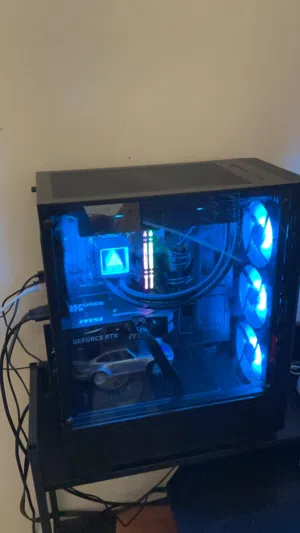 بي سي 5060 للبيع pc 5060 for sell شوف الوصف
