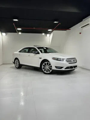 Used Ford Taurus in Muscat