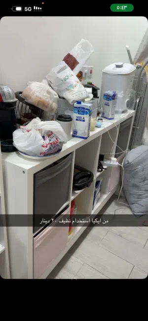 رفوف استعمال بسيط