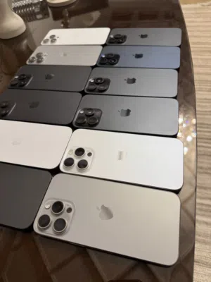 iPhone 15 Pro Max 256GBبطارية 88% بسعر 479 دينار