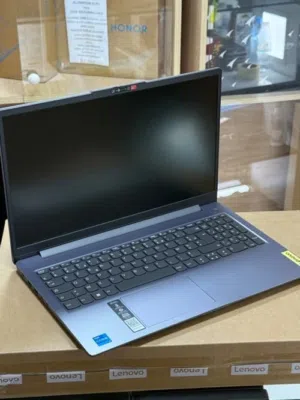 لابتوب dell  استعمال خفيف جدا