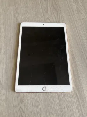 Apple iPad 7 128 GB in Abu Dhabi
