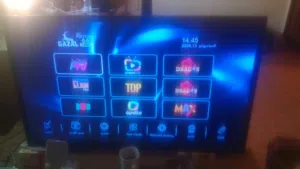 شاشه 32بوصه مع رسيفر نث الغزالين