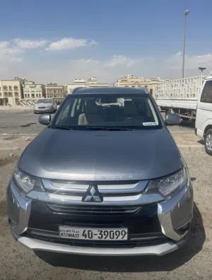 اوتلاندر 2016 فل كاملة اعلي درجة السعر 1800 دينار