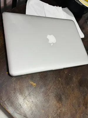 MacBook pro  i 5