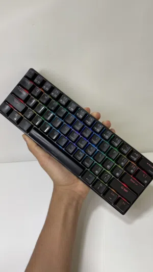 كيبورد RK61 مستعمل للبيع ( مستعجل ف اقرب وقت ) بسعر مناسب ، قابل تتفاوض بحدود المعقول