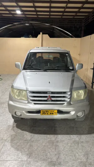 Used Mitsubishi Pajero iO in Al Dakhiliya