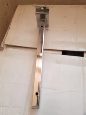 هوكات ورفوف قزاز وعلاقات