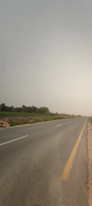 ارض في قطريانة تقاطع خط غاز يسار ع قطرانه طول اقرا وصف