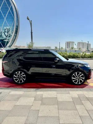 Land Rover Discovery 2024  Warranty & Service Plan Till 2029