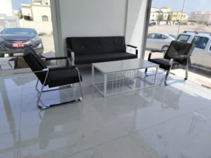جلسة جلد 5 شخص صوفا sofa أريكة الجلوس sitting كنبات كنب جلد مكتبي office set اثاث مكاتب اثاث مكتب  .