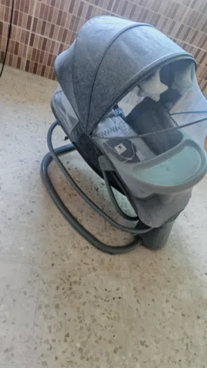 سرير اطفال كهرباء للبيع