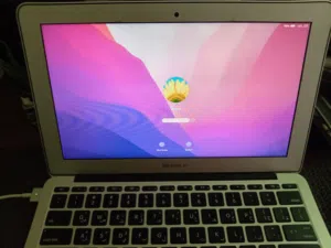 للبيع MacBook Air 11