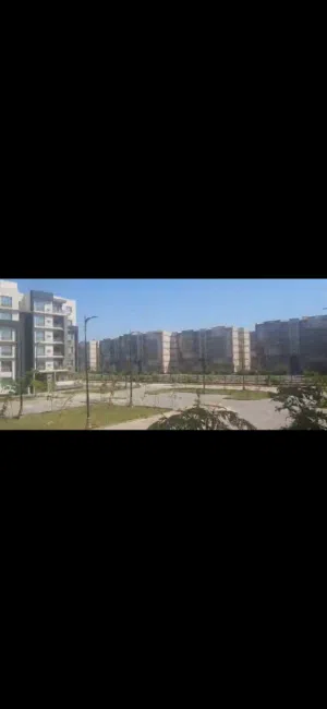 3 Bedrooms . 2 Bathrooms . 130 m23