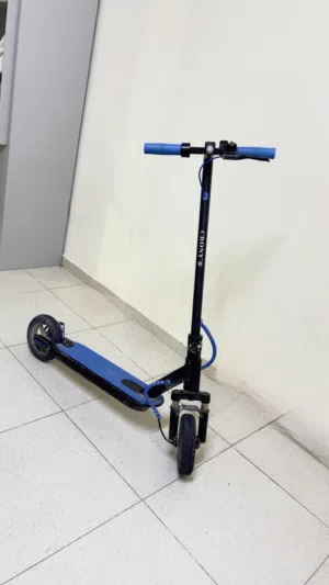 سكوتر كهربائي