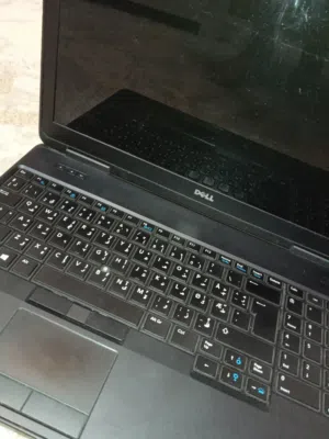 لابتوب ديل وندوز يبي شحن او بطاريه ولباقي لوز