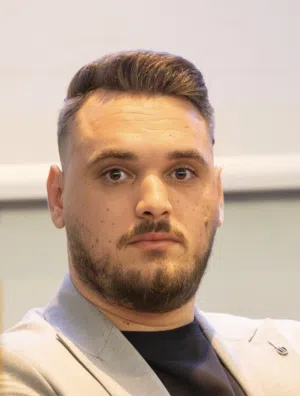 محمد عدنان داود صوف 