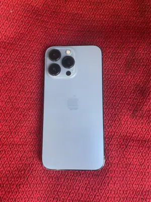 Apple iPhone 13 256 GB in Amman