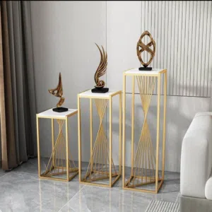 طاولات مزهرية فخمة بسعر العرض بمناسبة رمضان