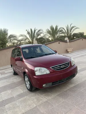 Used Kia Carens in Tripoli