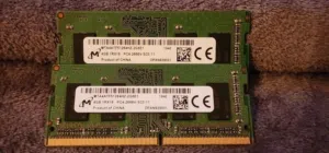 كرت رام ddr4 8g للبيع شغال اموره طيبه ومعاه ضمانة التجريب