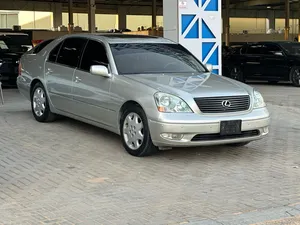 Used Lexus LS in Um Al Quwain