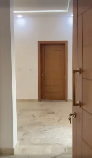ستوديو مع تيراس للإيجار في منطقة بلخير