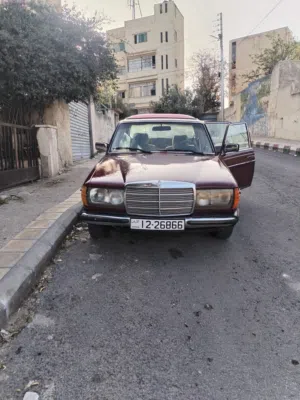 مرسيدس لف 82 للبيع