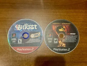 ألعاب بليستيشن 2 نادرة جداً  ( Mortal Combat + NBA Street )  جميعهم نسخ أمريكية ( SLUS)