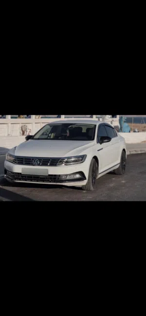 Used Volkswagen Passat in Salfit
