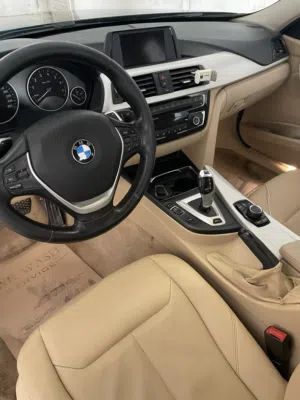 BMW 330e 2017