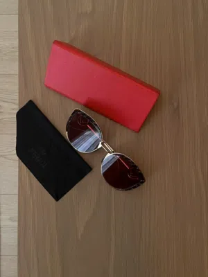 نظارة Fendi نسائية ماستر كوبي مع البوكس