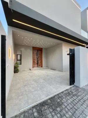 850 m2 5 Bedrooms Villa for Sale in Tripoli Al-Serraj