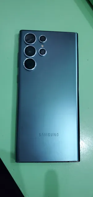Samsung Galaxy S22 Ultra 256 GB in Hajjah