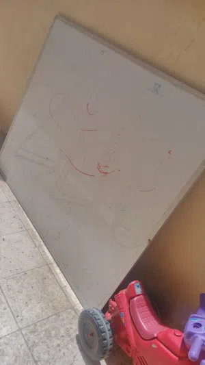 لوح وايت بورد حجم كبير