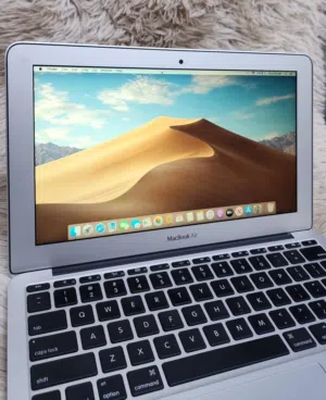 Apple MacBook A1465 Ultra slim model i5 4gb Ram 128gb Ssd Windows + MacOS 11inches Display 2012model