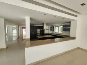 FOR RENT - Luxury Villa in Amwaj 1000 BD