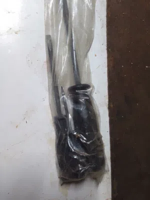 طقم مفك عباره عن ثلاث مفكات كبير وسط صغير المكان الزاوية الحمراء مدينة الجندول شارع التعاون