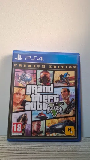 سيدي GTA 5 يشتغل على بلايستيشن 4 و بلايستيشن 5  وكالة – شبه جديد  نظيف جداً وبدون خدوش تذكر السعر