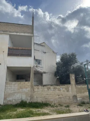 200 m2 4 Bedrooms Townhouse for Sale in Ramtha Romtha