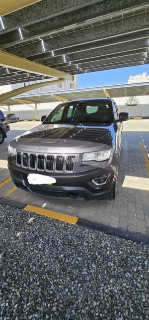 Jeep Grand Cherokee 2016 GCC Specs Single Owner No Accidents Excellent Condition