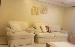 طقم كنب بحالة جيدة