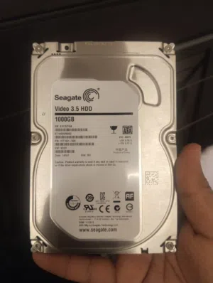 Seagate HARD DRIVE 1TB FOR SALE