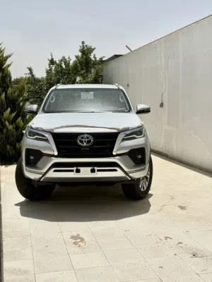Toyota fortuner