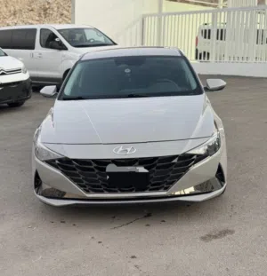 هونداي  الانترا 2023