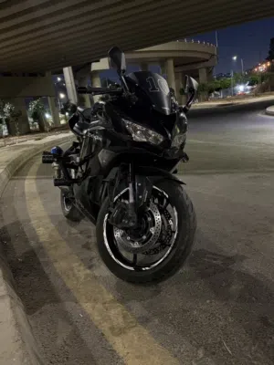 ZX4R 4cylinder