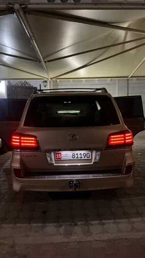 لكزس Lx570 خليجي مديل 2011 1/1 رقم واحد فتحه دبل كراسي جلد