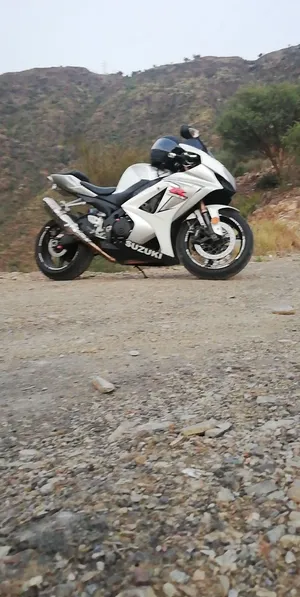 Suzuki GSX-R1000 2007 in Abha